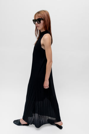 Pleated Maxi Dress Black