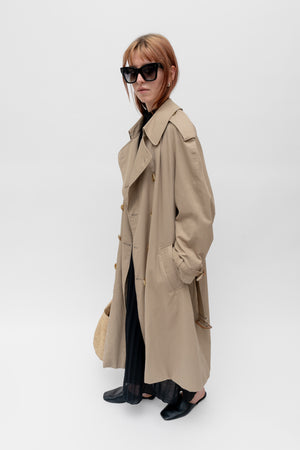 Acquascutum Trench Coat Beige