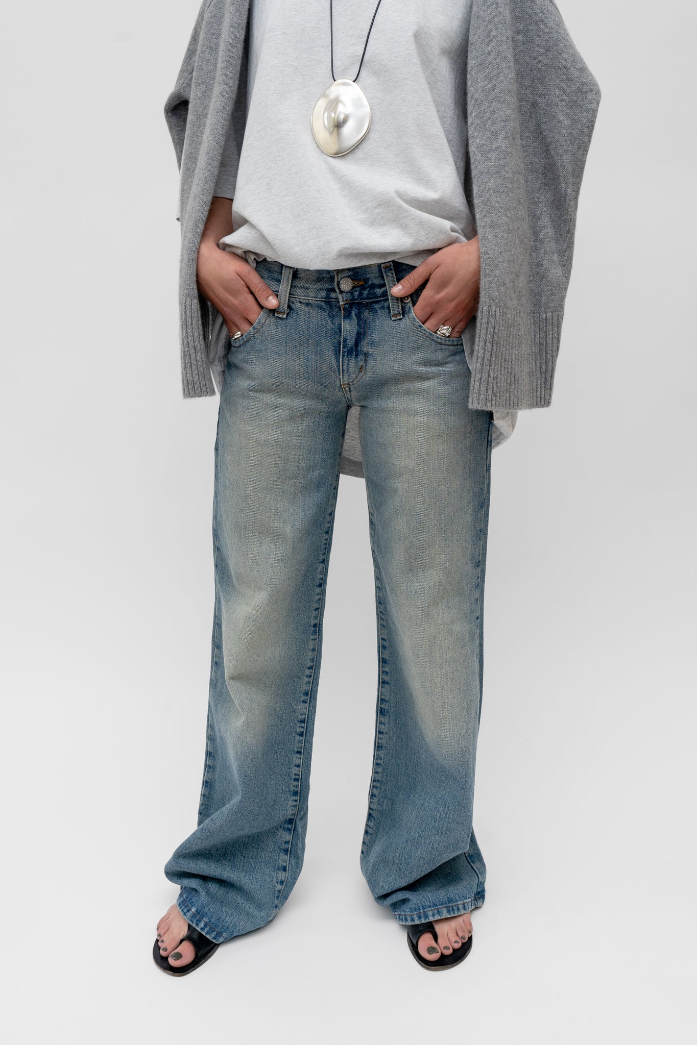 Relaxed Full Length Jeans Light Wash